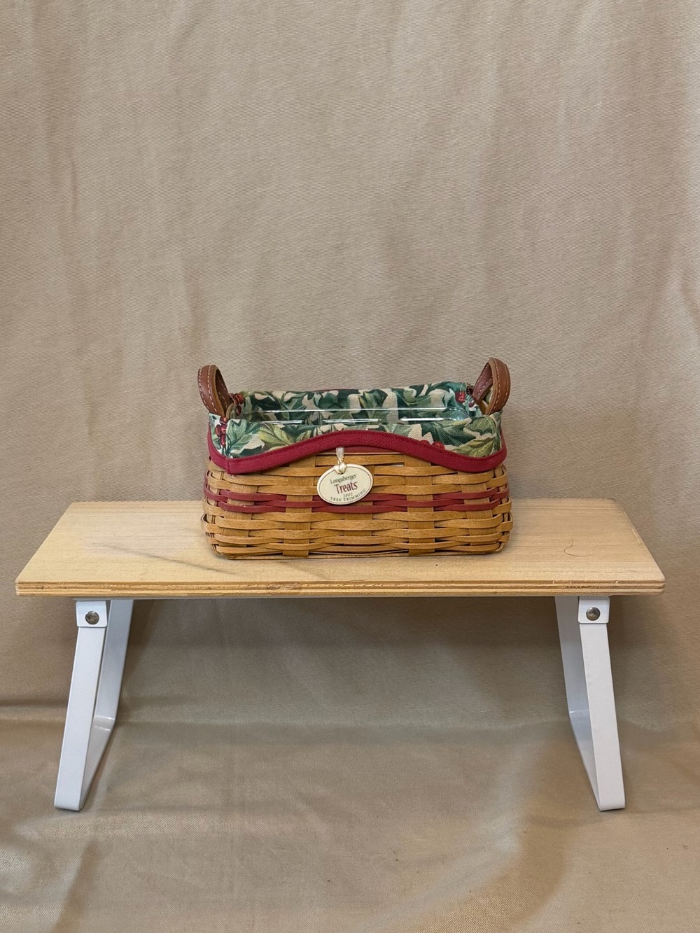 Longaberger Treats basket with green leaf liner and red trim + Protector